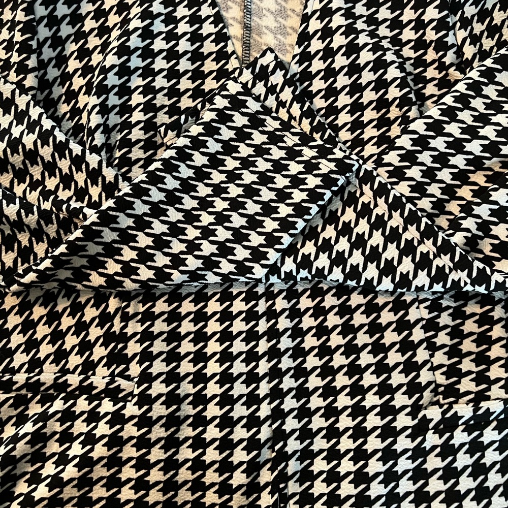 Crop Jacket Houndstooth Pattern - image 3